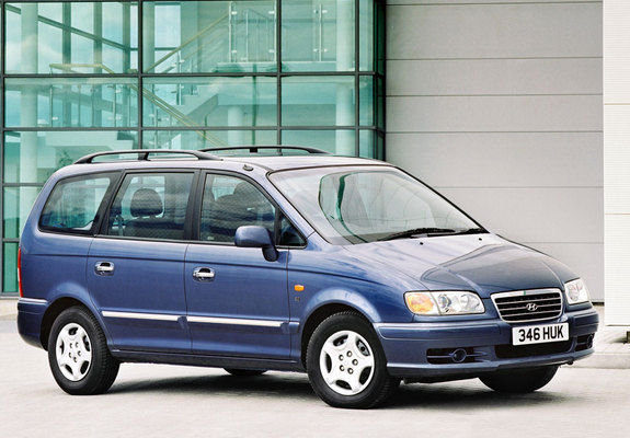 Hyundai Trajet 1999–2004 pictures