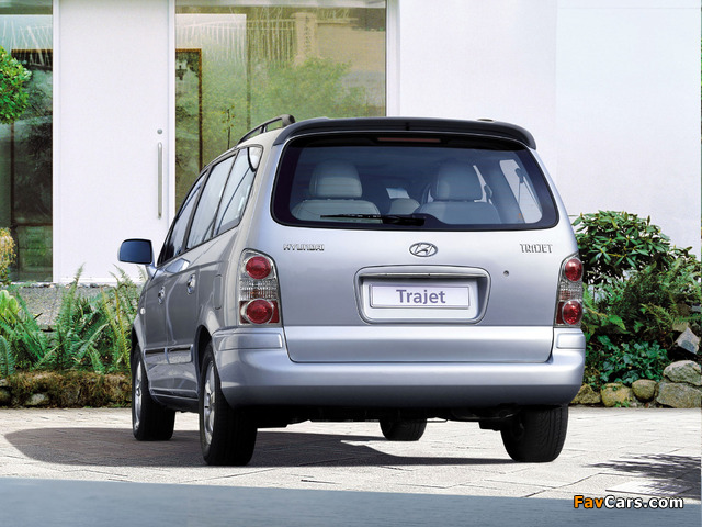 Hyundai Trajet 2004–08 images (640 x 480)