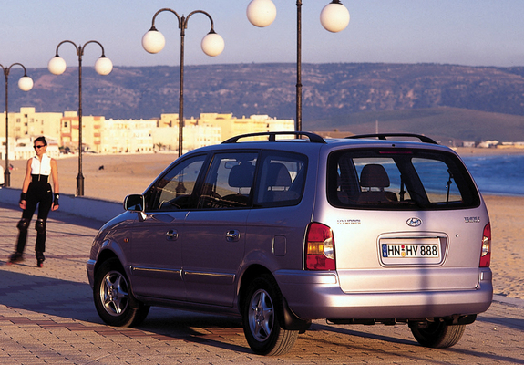 Pictures of Hyundai Trajet 1999–2004