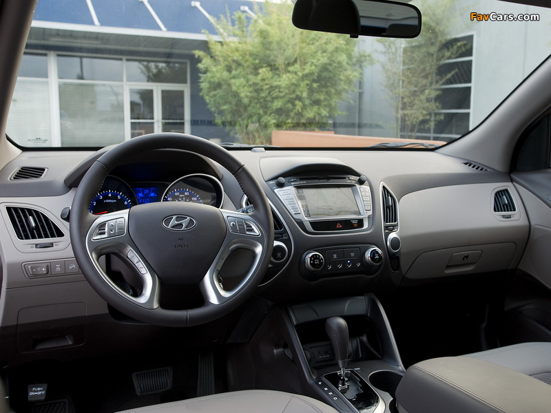 Hyundai Tucson US-spec 2010 images (800 x 600)