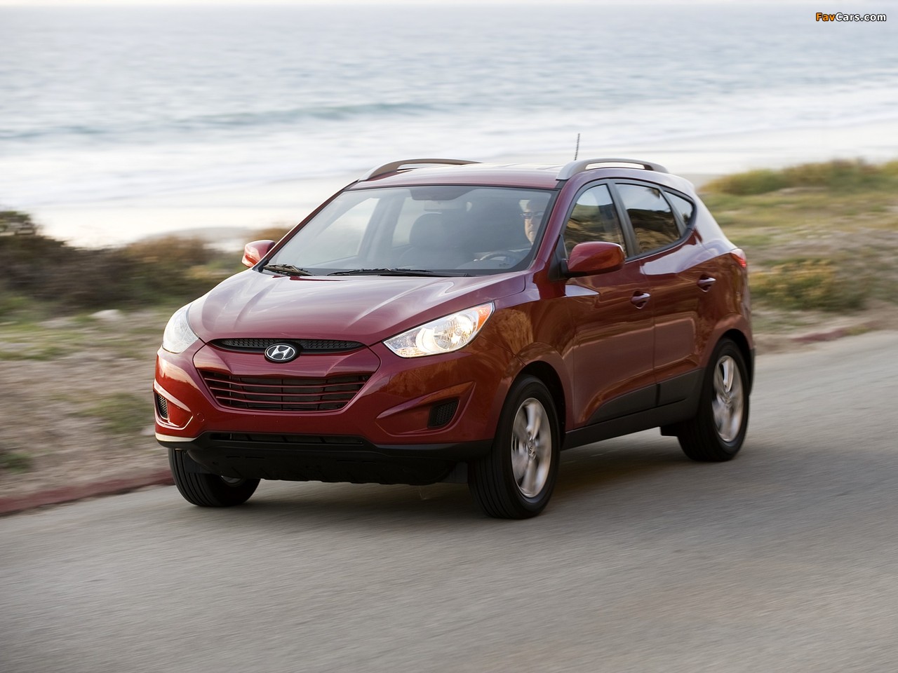 Hyundai Tucson US-spec 2010 wallpapers (1280 x 960)