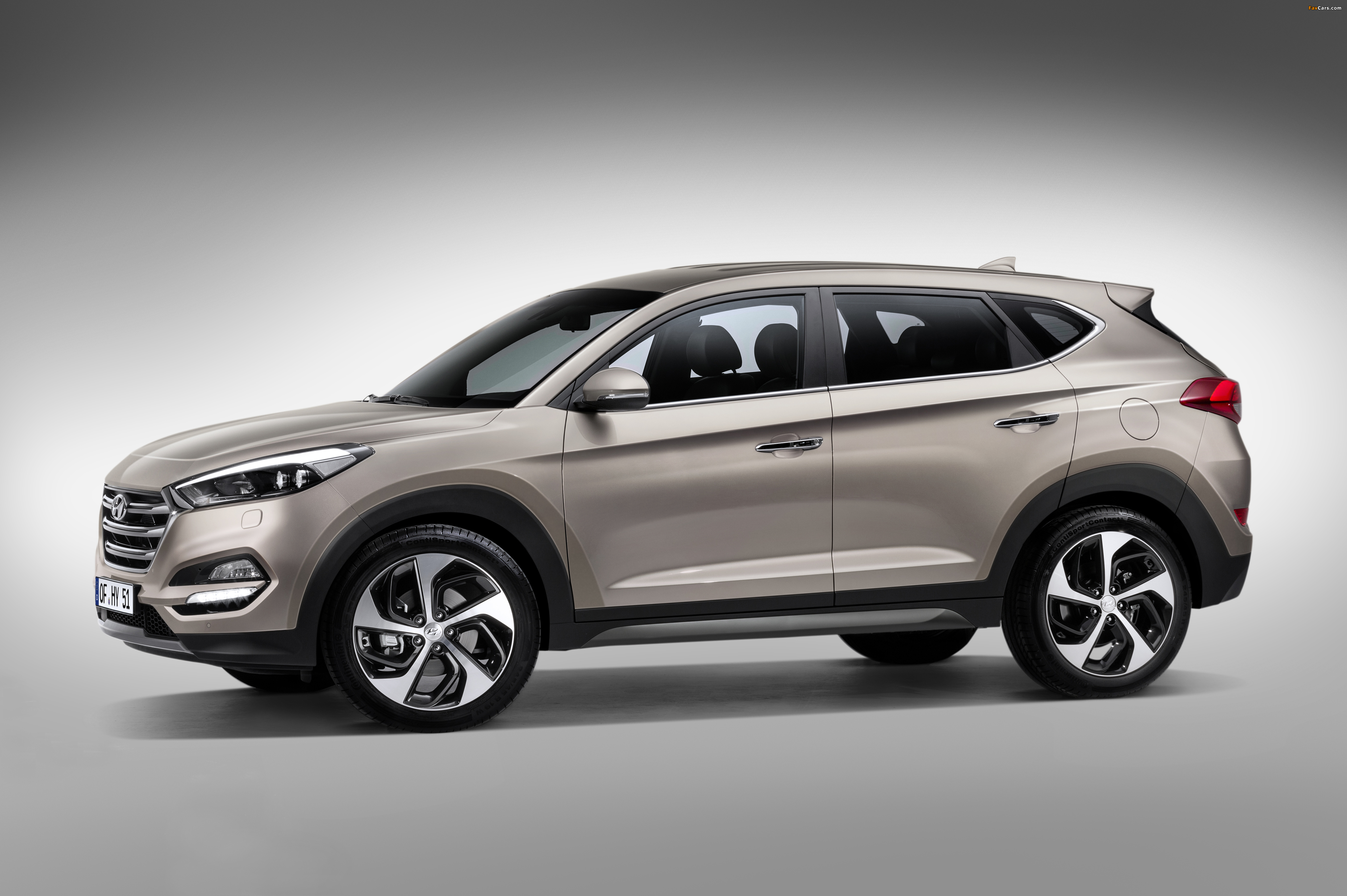 Hyundai Tucson 2015 images (4096 x 2725)