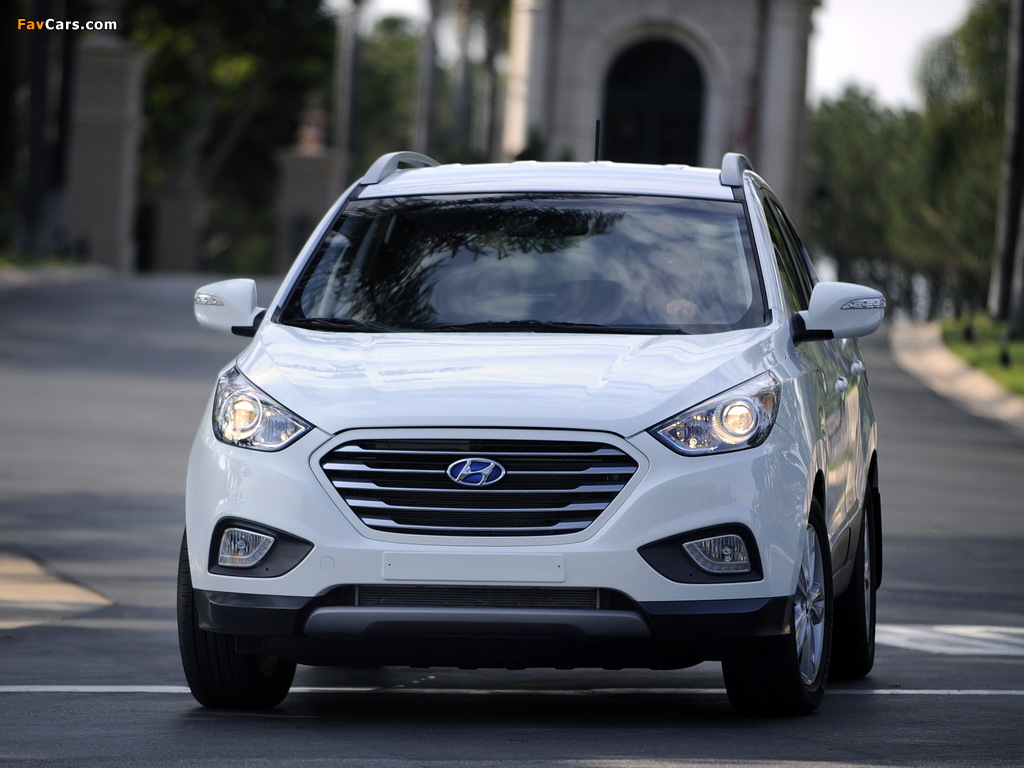 Images of Hyundai Tucson Fuel Cell Prototype 2013 (1024 x 768)