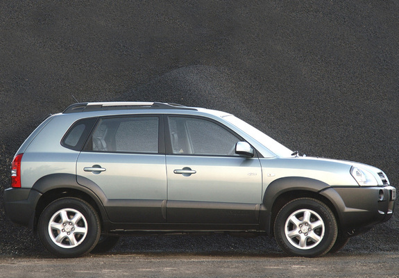 Photos of Hyundai Tucson ZA-spec 2004–11