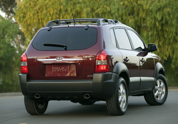 Pictures of Hyundai Tucson US-spec 2005–09
