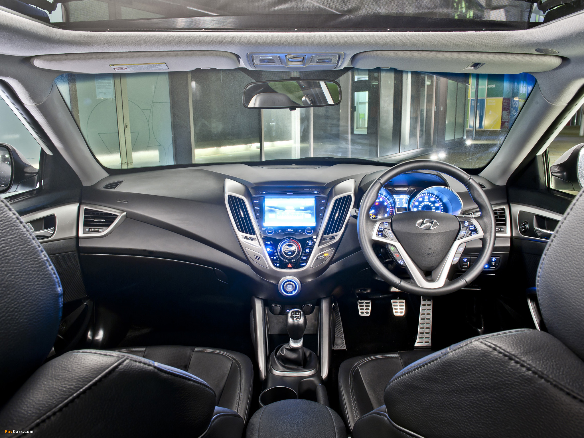 Images of Hyundai Veloster UK-spec 2012 (2048 x 1536)