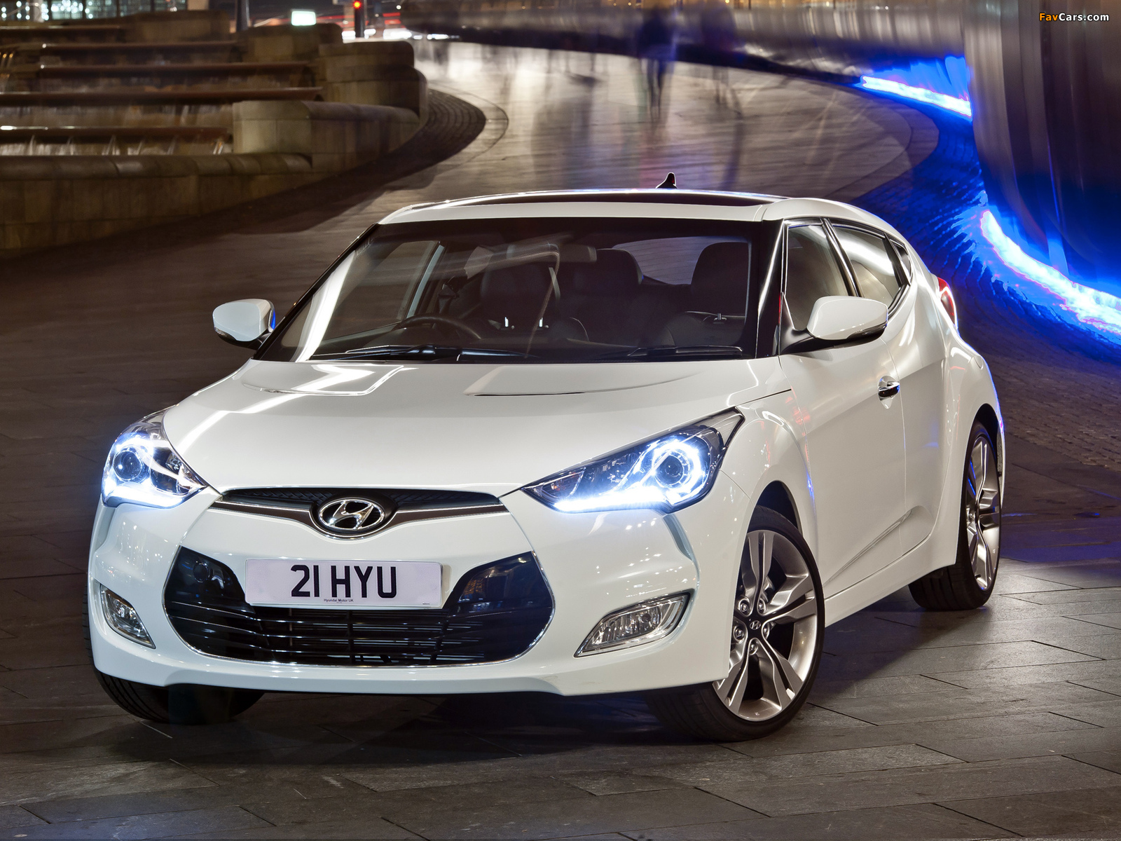 Photos of Hyundai Veloster UK-spec 2012 (1600 x 1200)