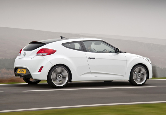 Photos of Hyundai Veloster UK-spec 2012