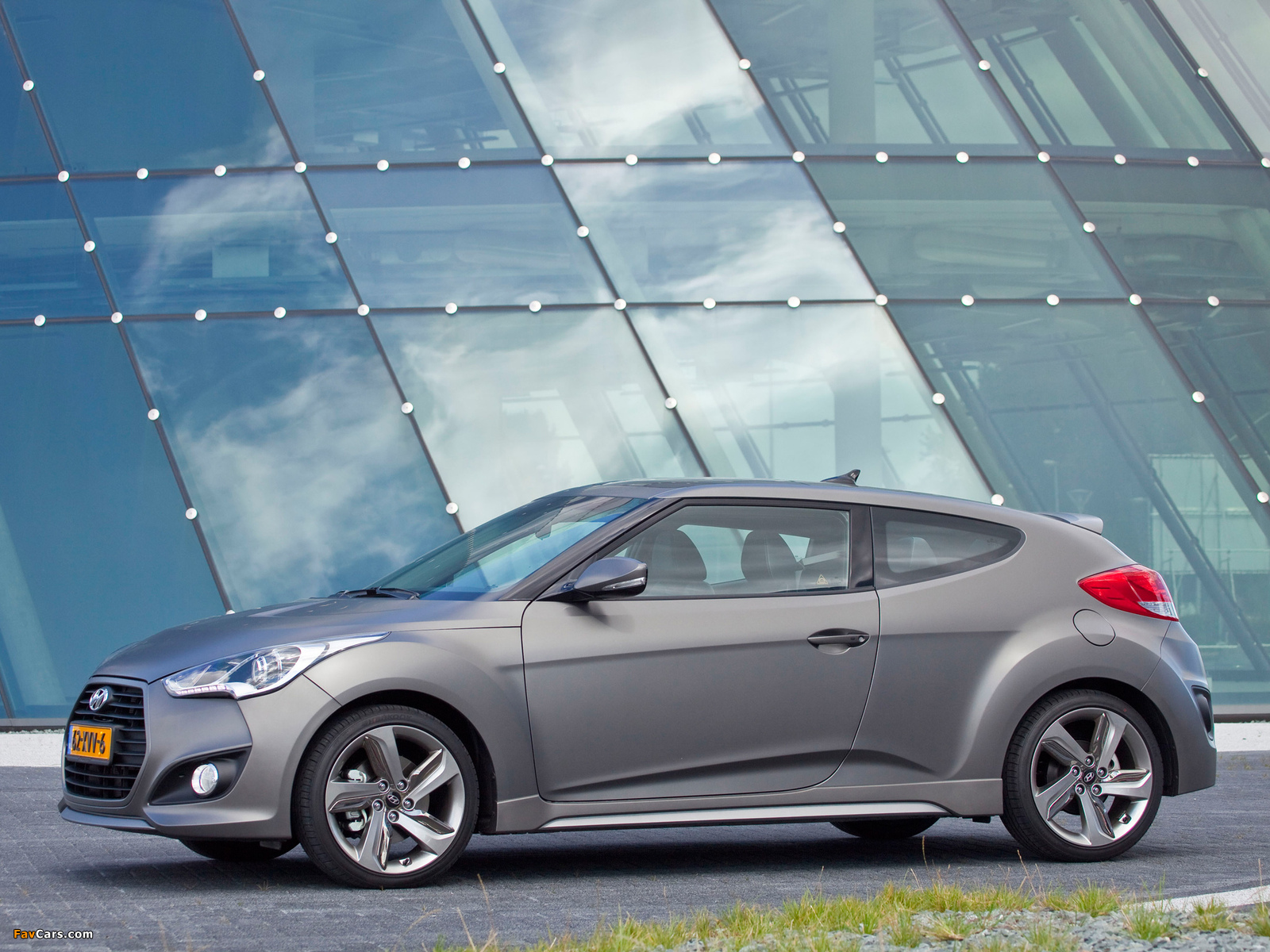 Pictures of Hyundai Veloster Turbo 2012 (1600 x 1200)