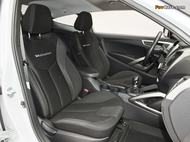 Pictures of Hyundai Veloster RE:MIX Edition 2012 (640 x 480)