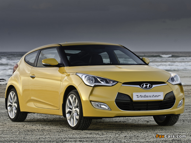 Pictures of Hyundai Veloster ZA-spec 2012 (640 x 480)