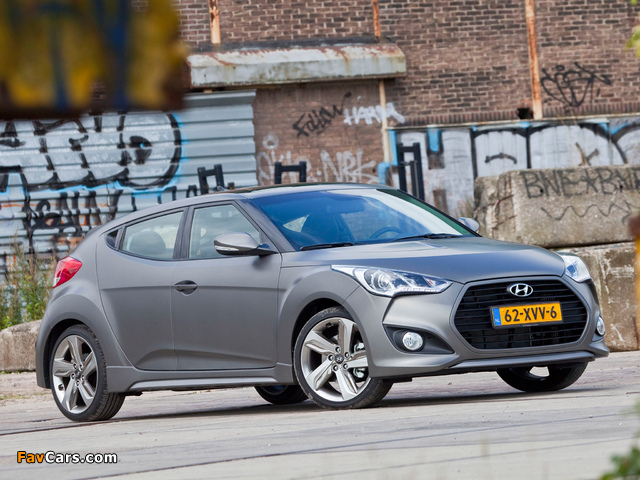 Pictures of Hyundai Veloster Turbo 2012 (640 x 480)