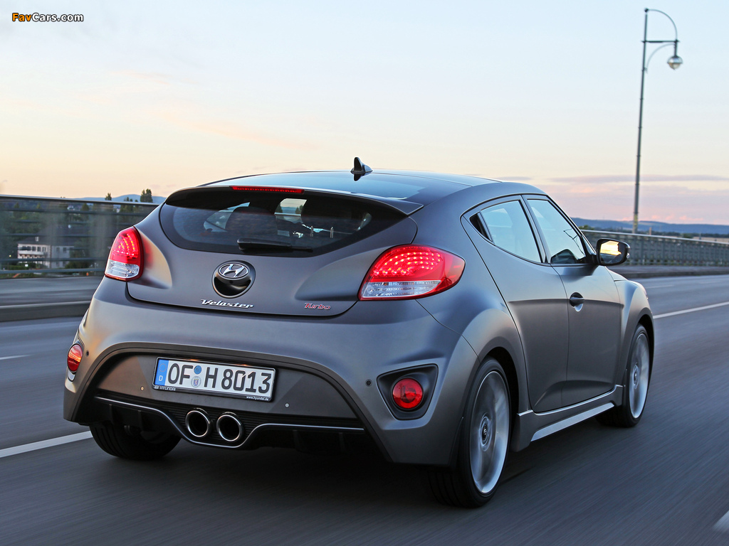 Pictures of Hyundai Veloster Turbo 2012 (1024 x 768)