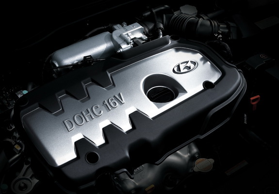 Photos of Hyundai Verna 2009–10