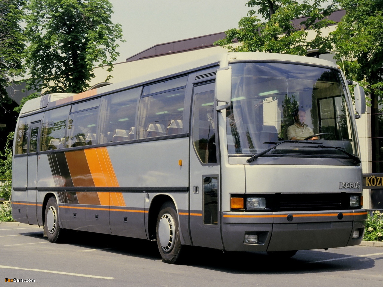 Images of Ikarus 385 1985–89 (1280 x 960)