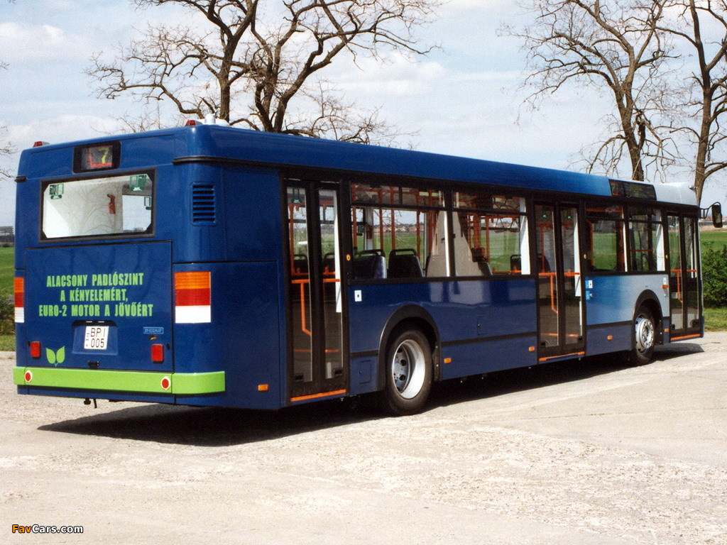 Images of Ikarus 412 1996–2004 (1024 x 768)