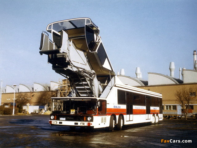 Pictures of Ikarus 692 PALT 1985 (640 x 480)