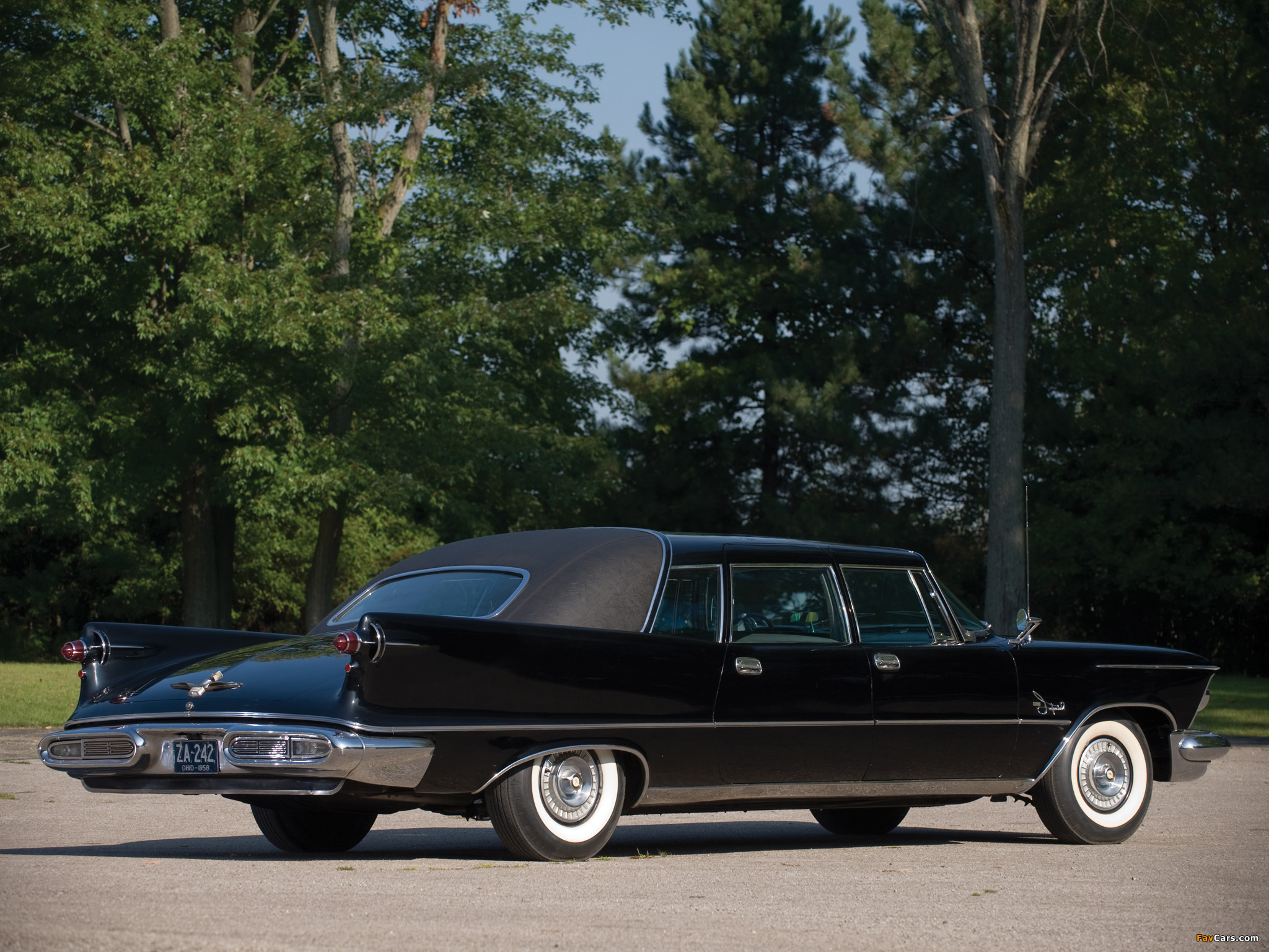 Photos of Imperial Crown Limousine 1958 (2048 x 1536)