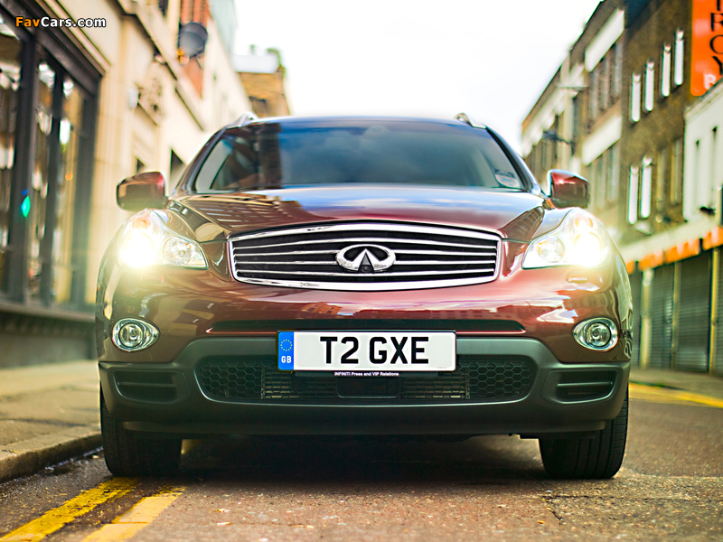 Infiniti EX30d UK-spec (J50) 2010–13 pictures (800 x 600)