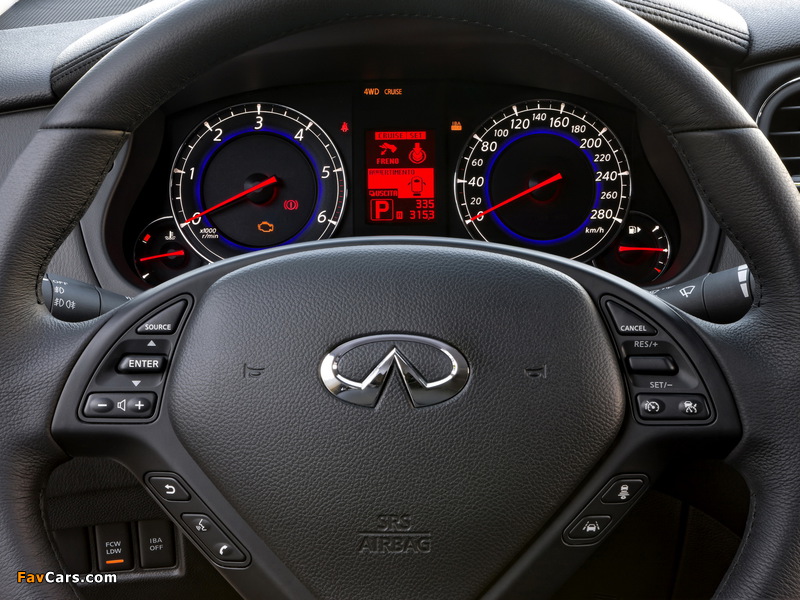 Pictures of Infiniti EX30d (J50) 2010–13 (800 x 600)