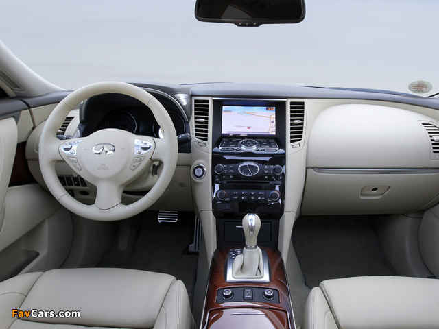 Images of Infiniti FX30dS (S51) 2012–13 (640 x 480)