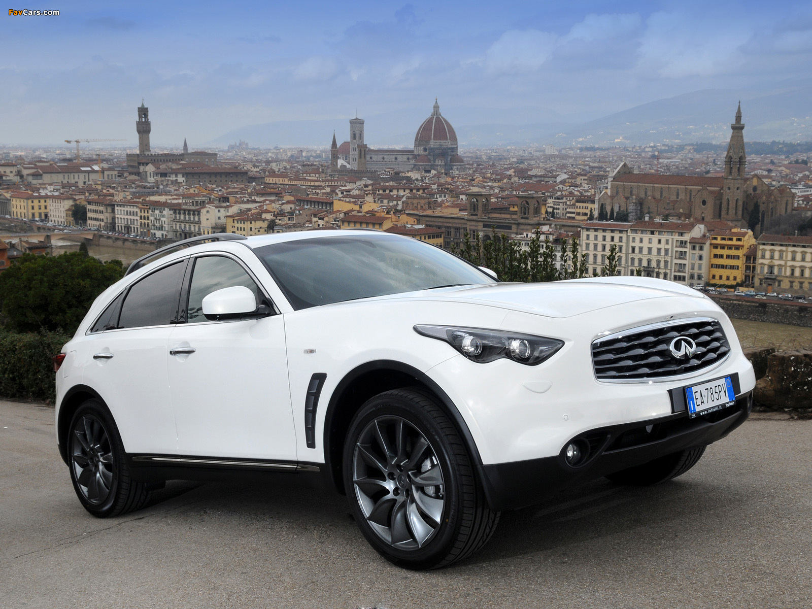 Infiniti FX50S Limited Edition EU-spec (S51) 2010 wallpapers (1600 x 1200)