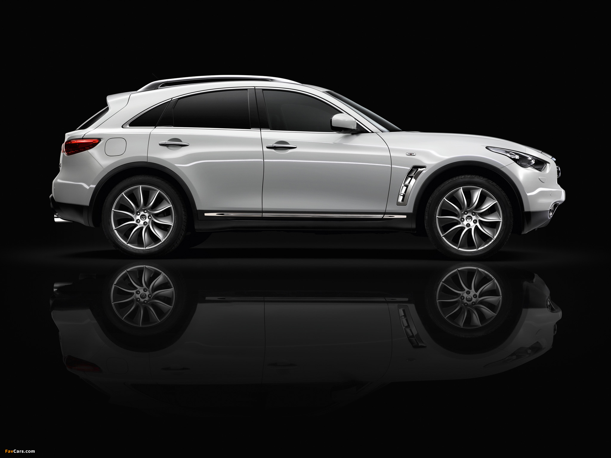Infiniti FX Black and White (S51) 2013 pictures (2048 x 1536)