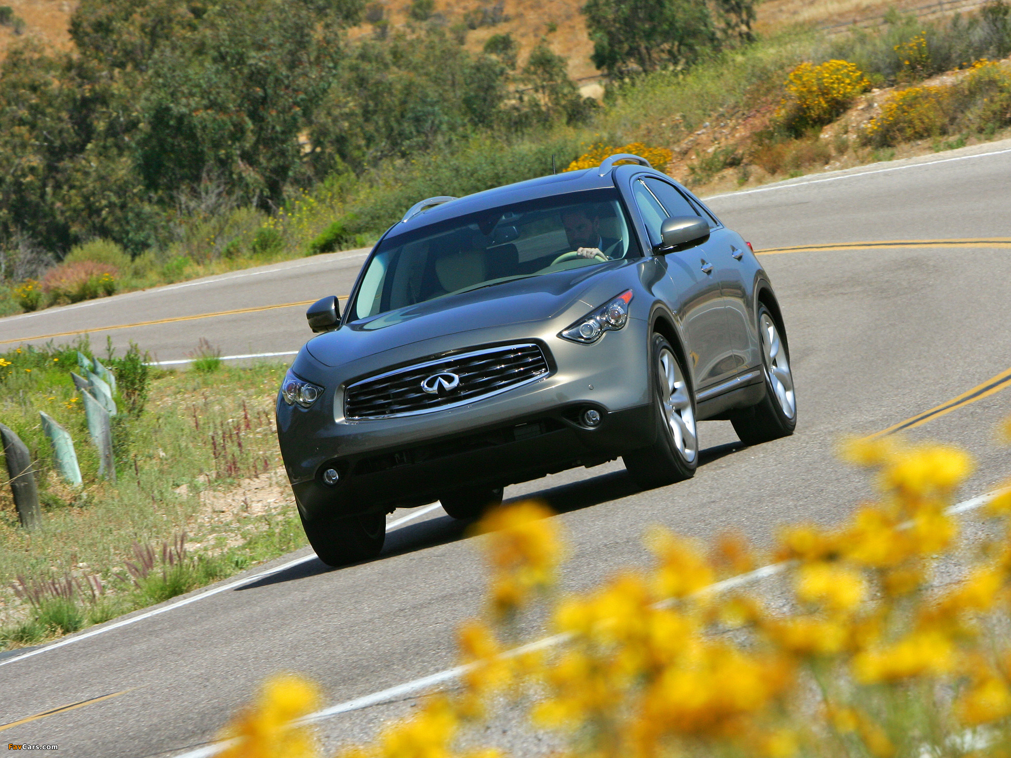 Pictures of Infiniti FX50 (S51) 2008–11 (2048 x 1536)