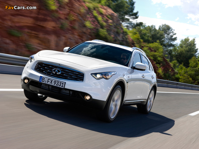 Pictures of Infiniti FX30dS (S51) 2010–12 (640 x 480)