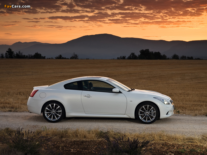 Images of Infiniti G37S Coupe EU-spec (CV36) 2008–10 (800 x 600)