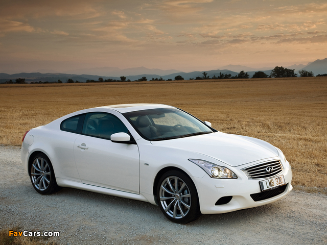 Images of Infiniti G37S Coupe EU-spec (CV36) 2008–10 (640 x 480)