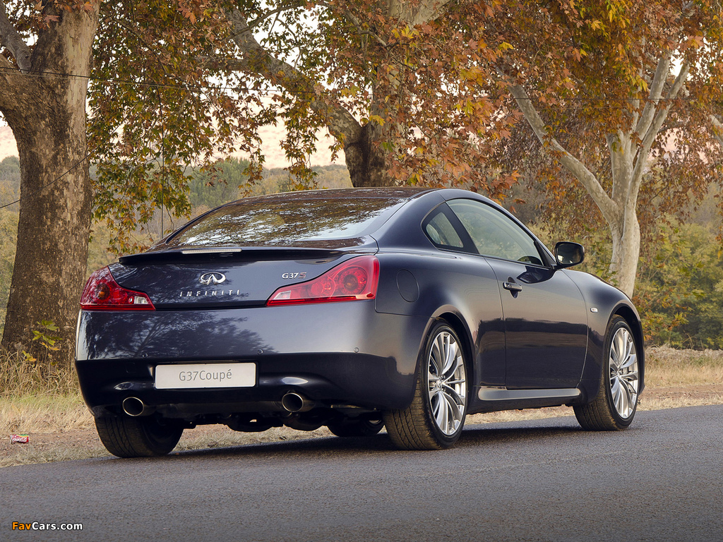 Photos of Infiniti G37S Coupe ZA-spec (CV36) 2012–13 (1024 x 768)