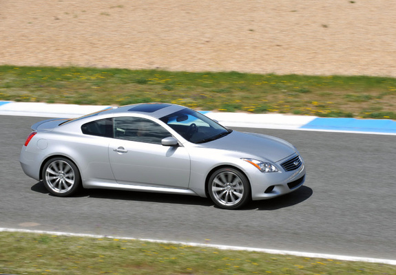 Pictures of Infiniti G37 Coupe 2007–11