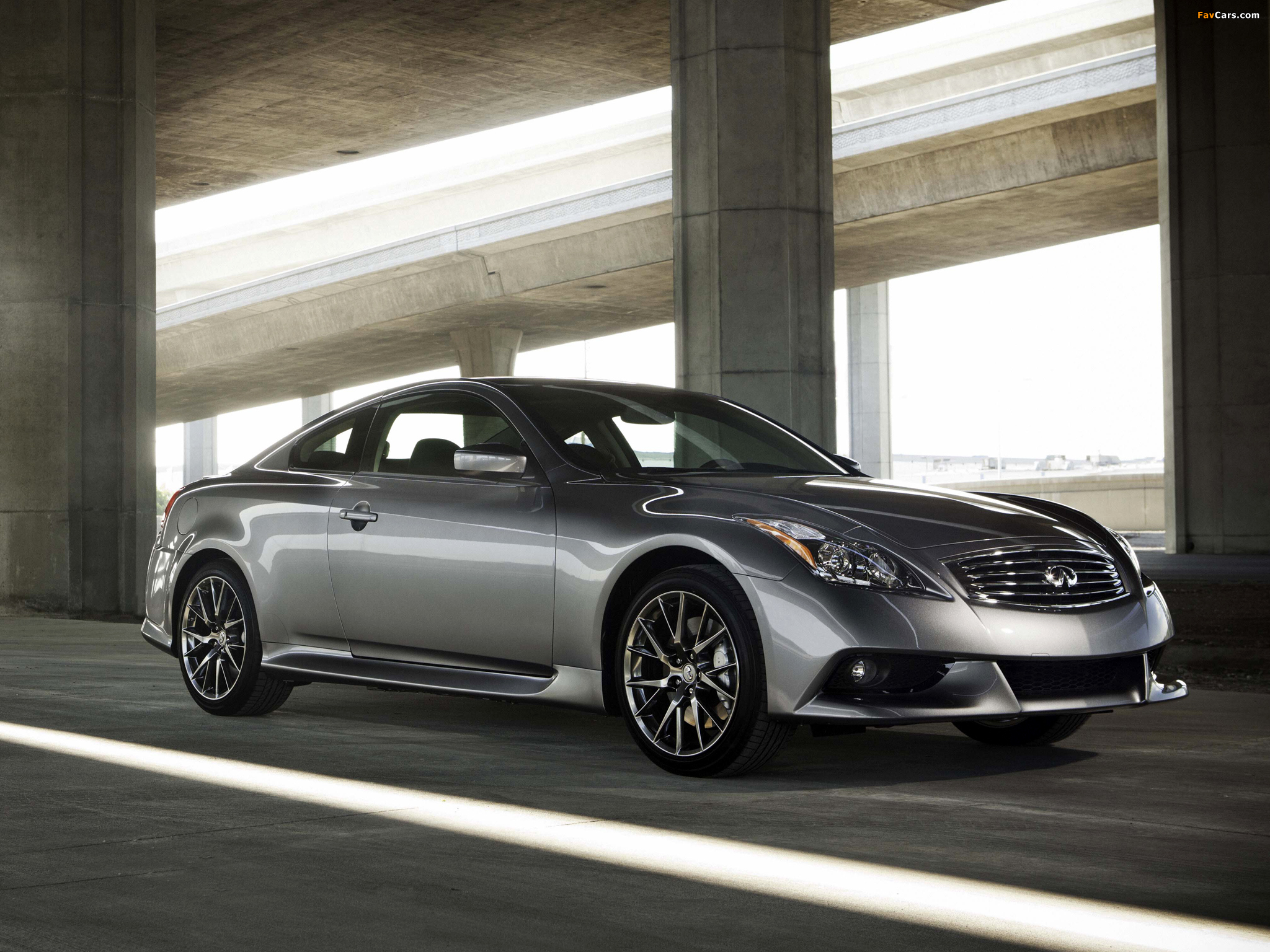 Pictures of Infiniti IPL G37 Coupe (CV36) 2010–13 (2048 x 1536)