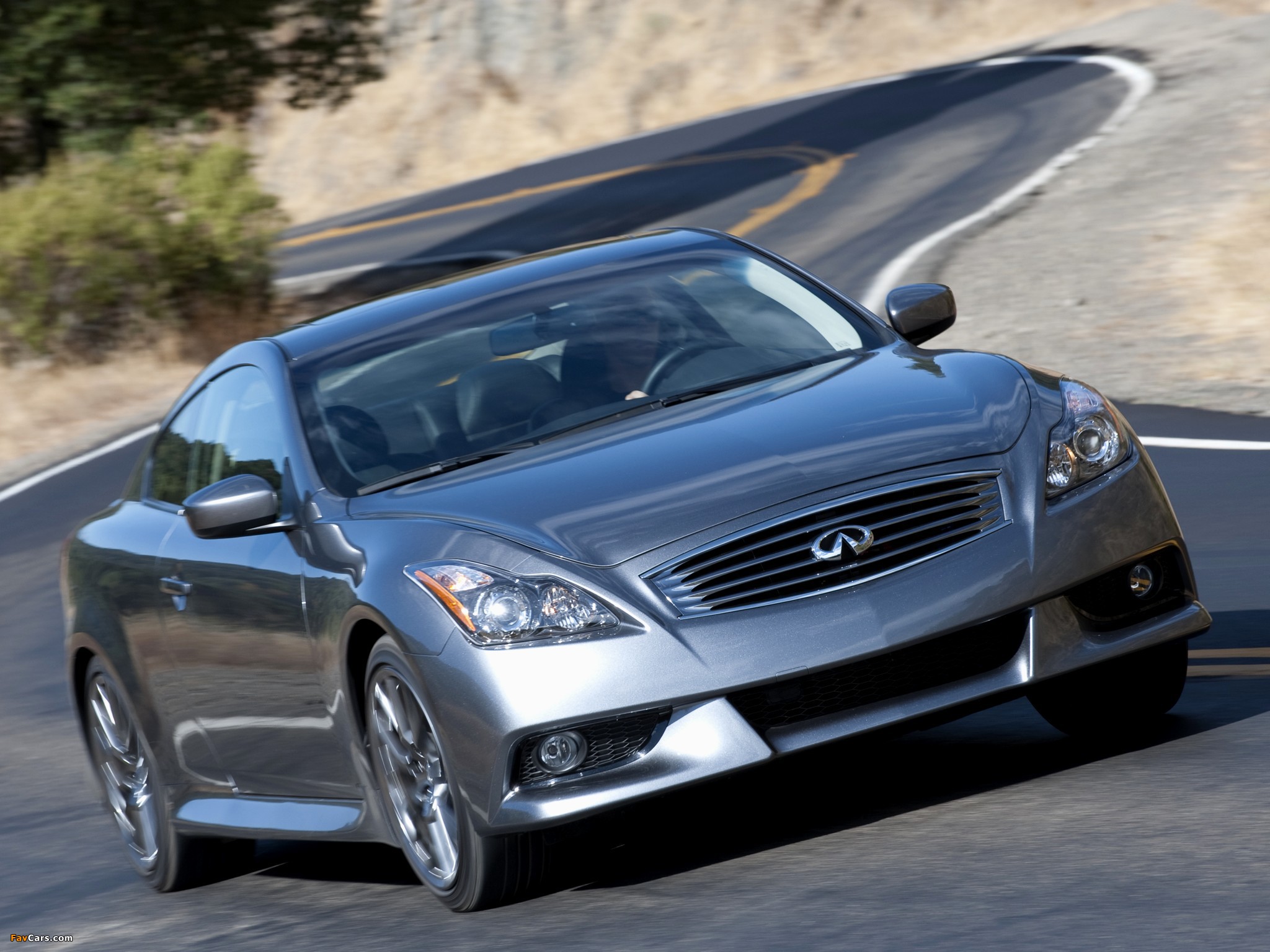 Pictures of Infiniti IPL G37 Coupe (CV36) 2010–13 (2048 x 1536)