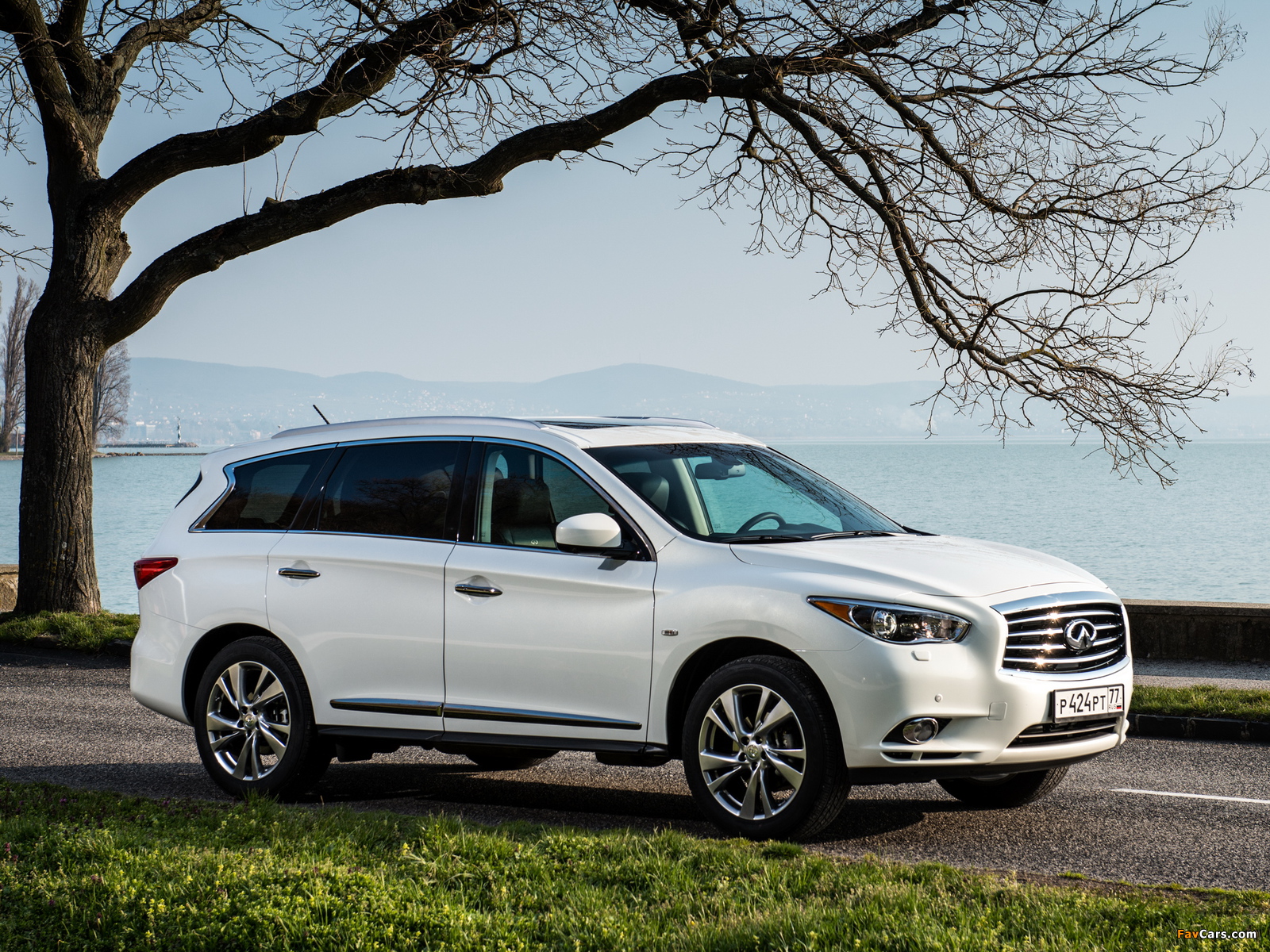 Infiniti JX35 RU-spec (L50) 2013–14 images (1600 x 1200)