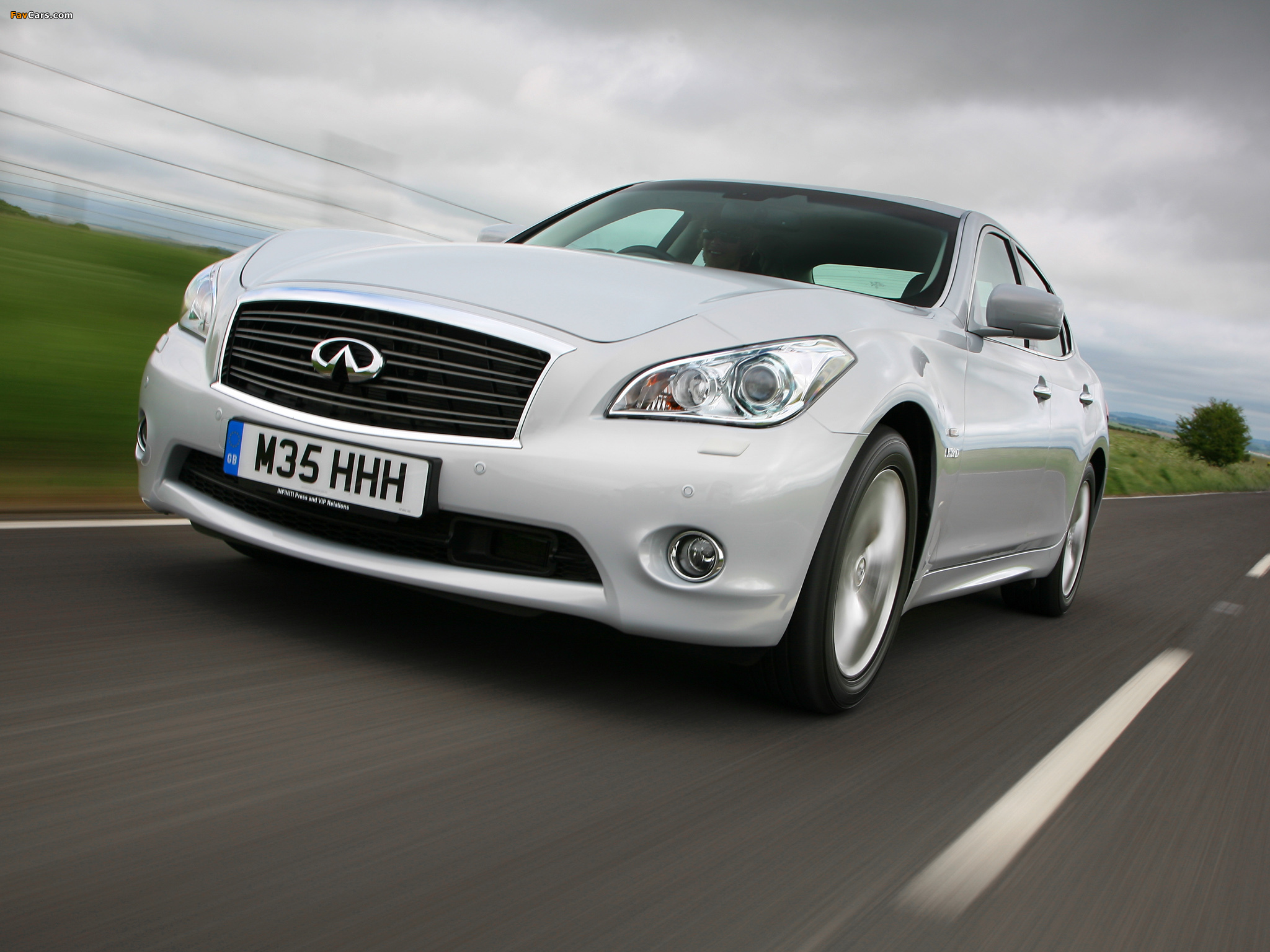 Photos of Infiniti M35h UK-spec (Y51) 2011–13 (2048 x 1536)