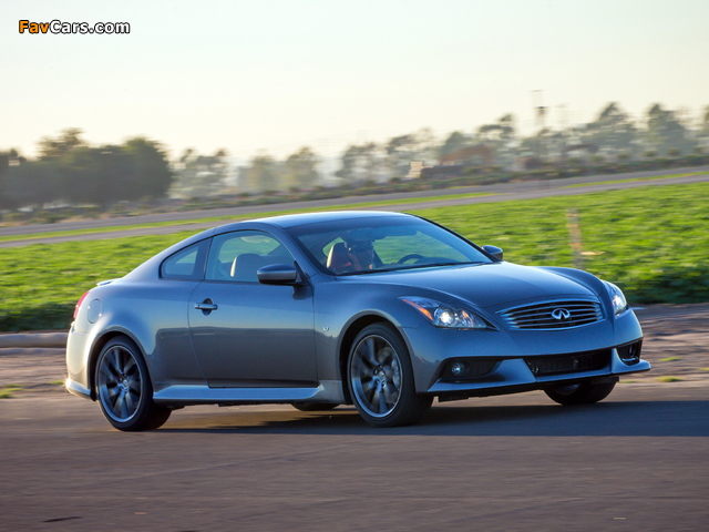 Photos of Infiniti Q60 3.7 IPL Coupe (CV36) 2013 (640 x 480)