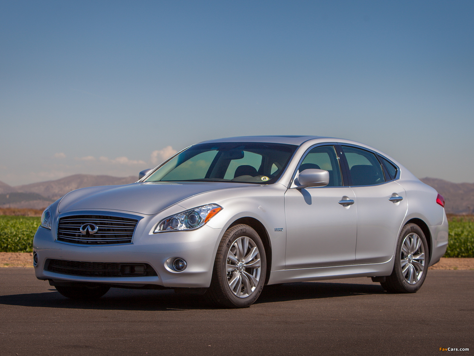 Infiniti Q70 Hybrid (Y51) 2013 photos (1600 x 1200)