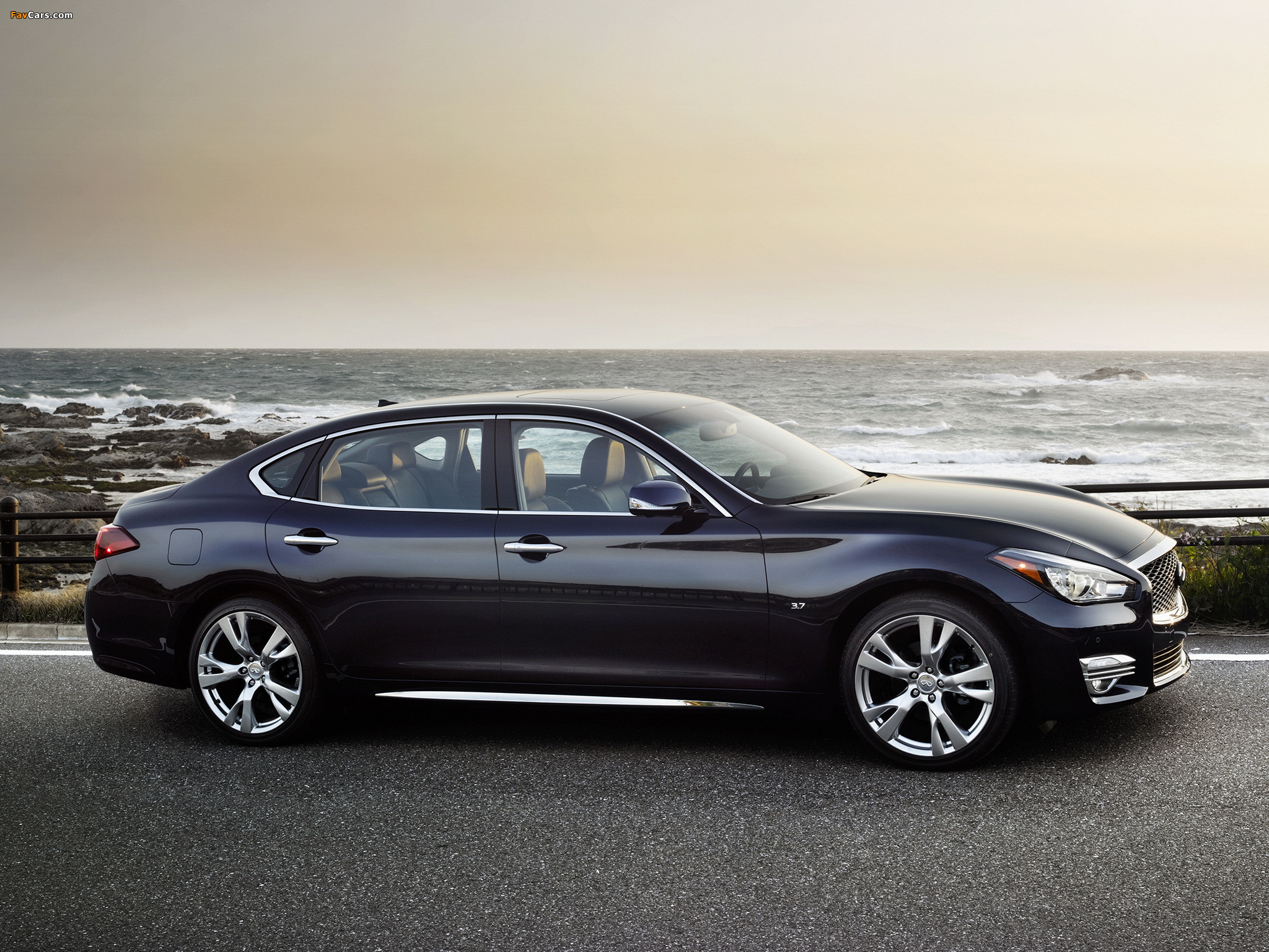 Photos of 2015 Infiniti Q70L 3.7 (Y51) 2014 (2048 x 1536)