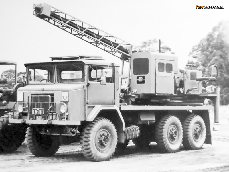 International ACCO Mk.5 F1 Truck Mounted (Census 6283) 1967 images (800 x 600)