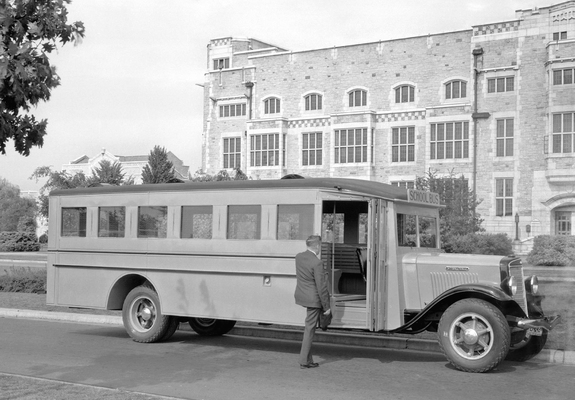 International C-30 School Bus 1935 images