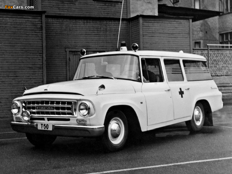 International C1100 Custom Travelall Ambulance 1963–64 images (800 x 600)