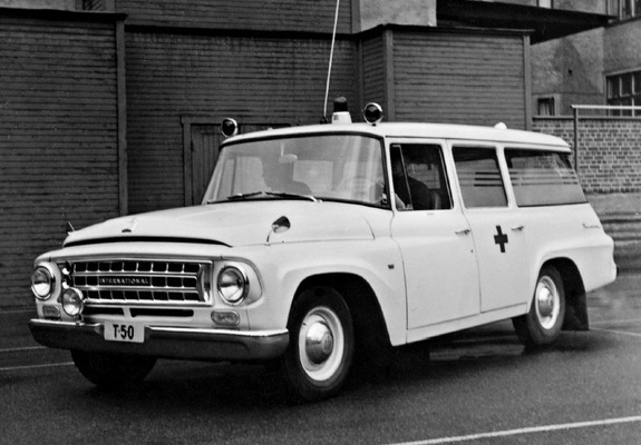 International C1100 Custom Travelall Ambulance 1963–64 images