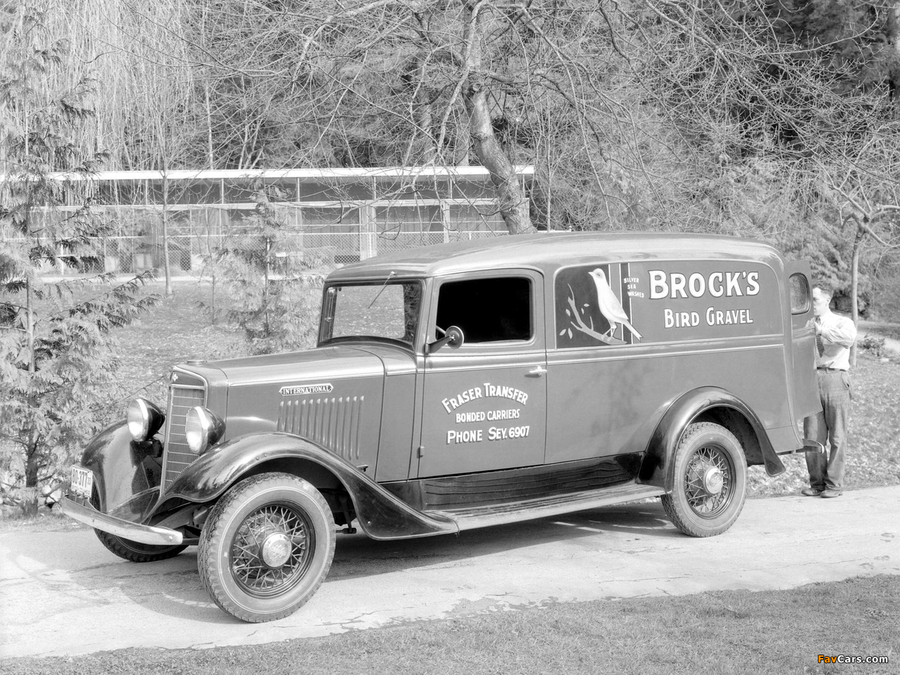 1934–37 International C-1 Panel Truck photos (1280 x 960)