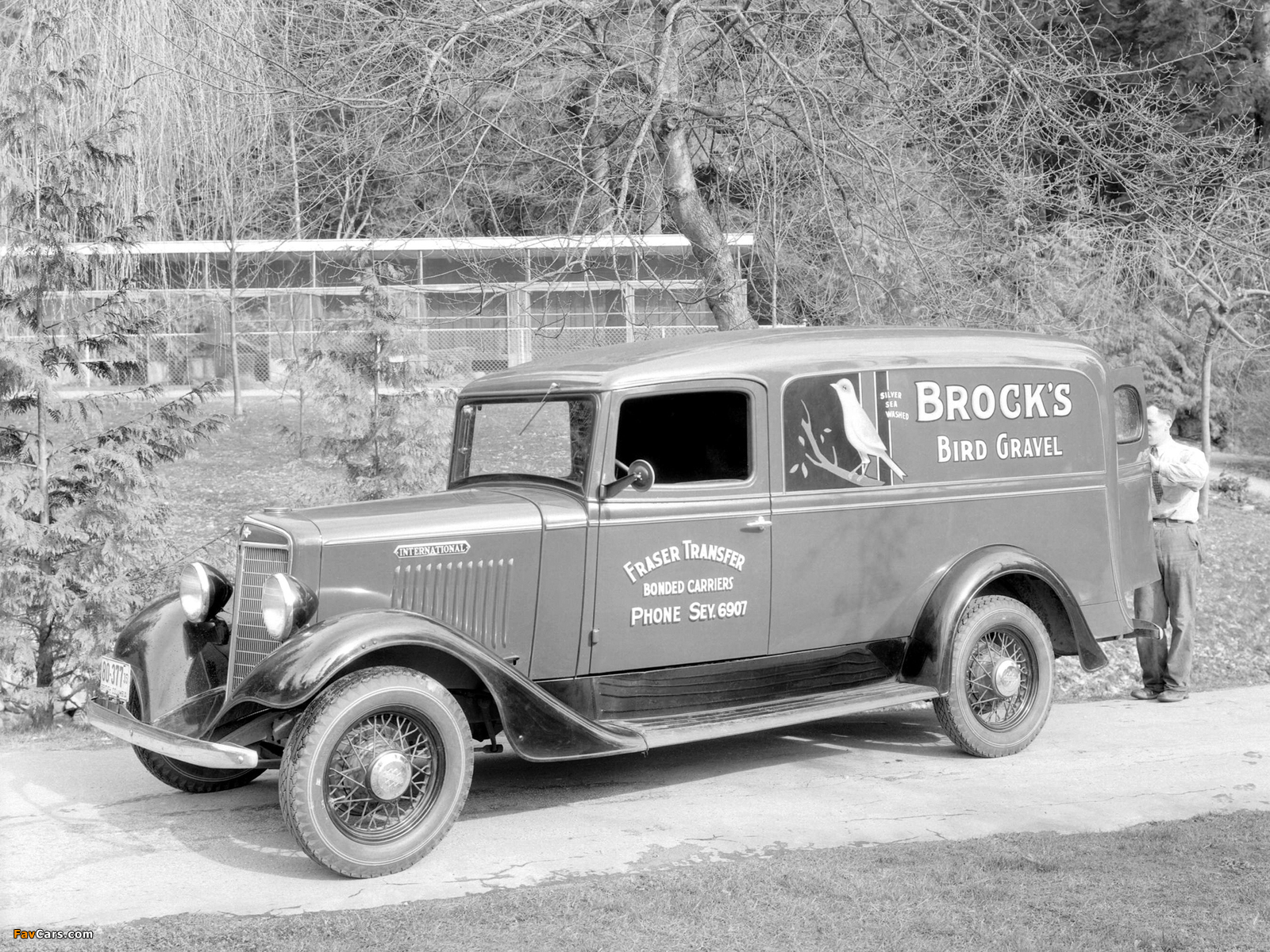 1934–37 International C-1 Panel Truck photos (1600 x 1200)