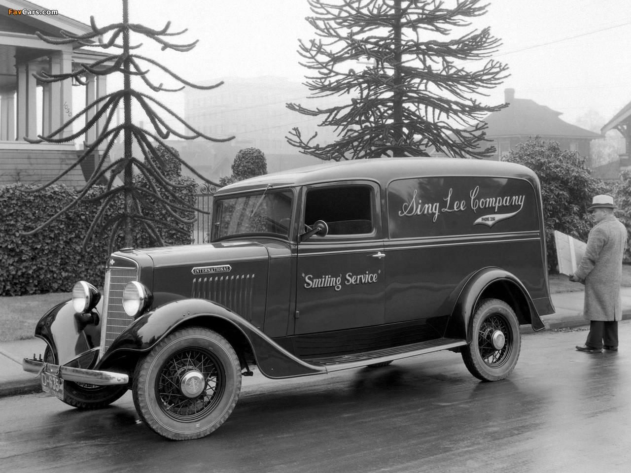 1934–37 International C-1 Panel Truck pictures (1280 x 960)