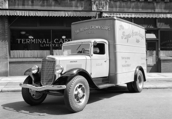 1934–37 International C-30 Delivery Truck wallpapers