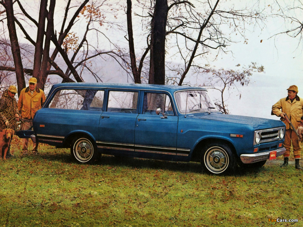 Pictures of International 1100D Custom Travelall 1969–70 (1024 x 768)