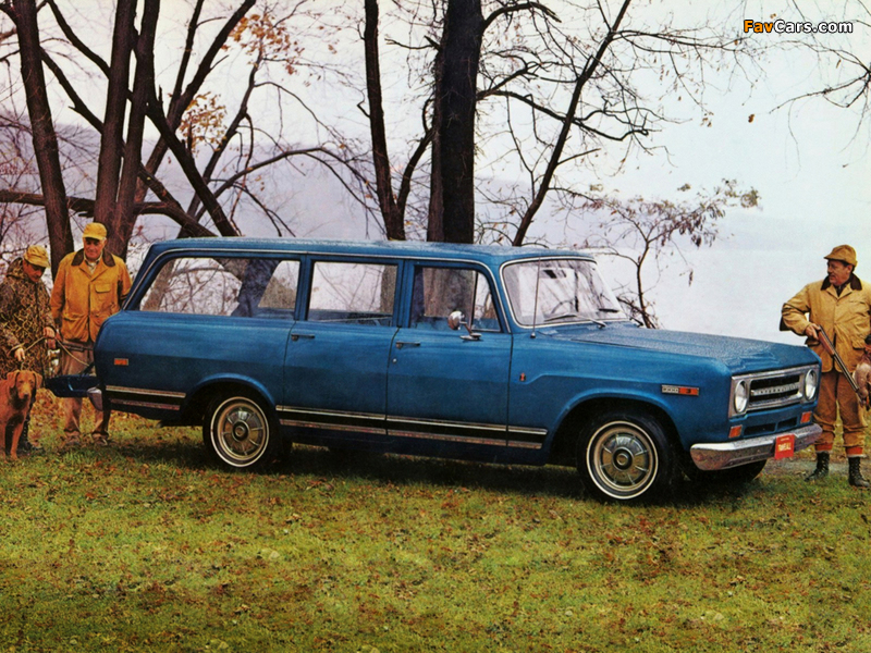 Pictures of International 1100D Custom Travelall 1969–70 (800 x 600)